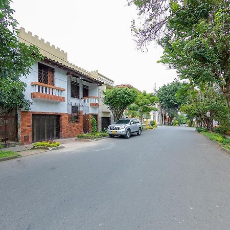 Ayenda Sarayu House Hotel Medellin Exterior photo