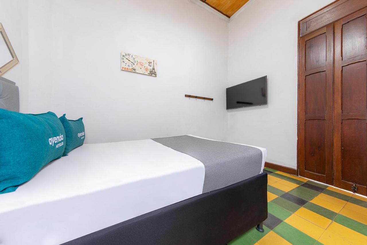 Ayenda Sarayu House Hotel Medellin Exterior photo